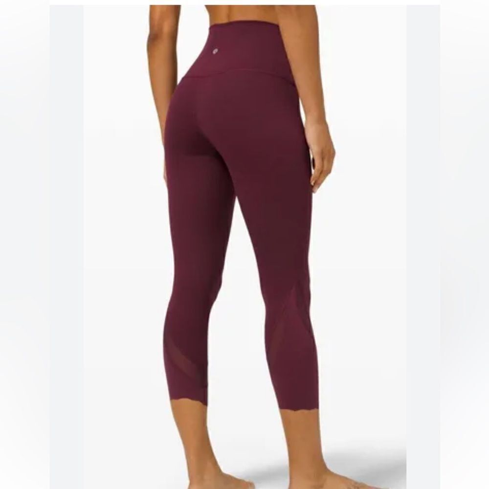 Lululemon Wunder Under Scallop Hem Leggings